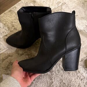 Express Black Heeled Ankle Boots